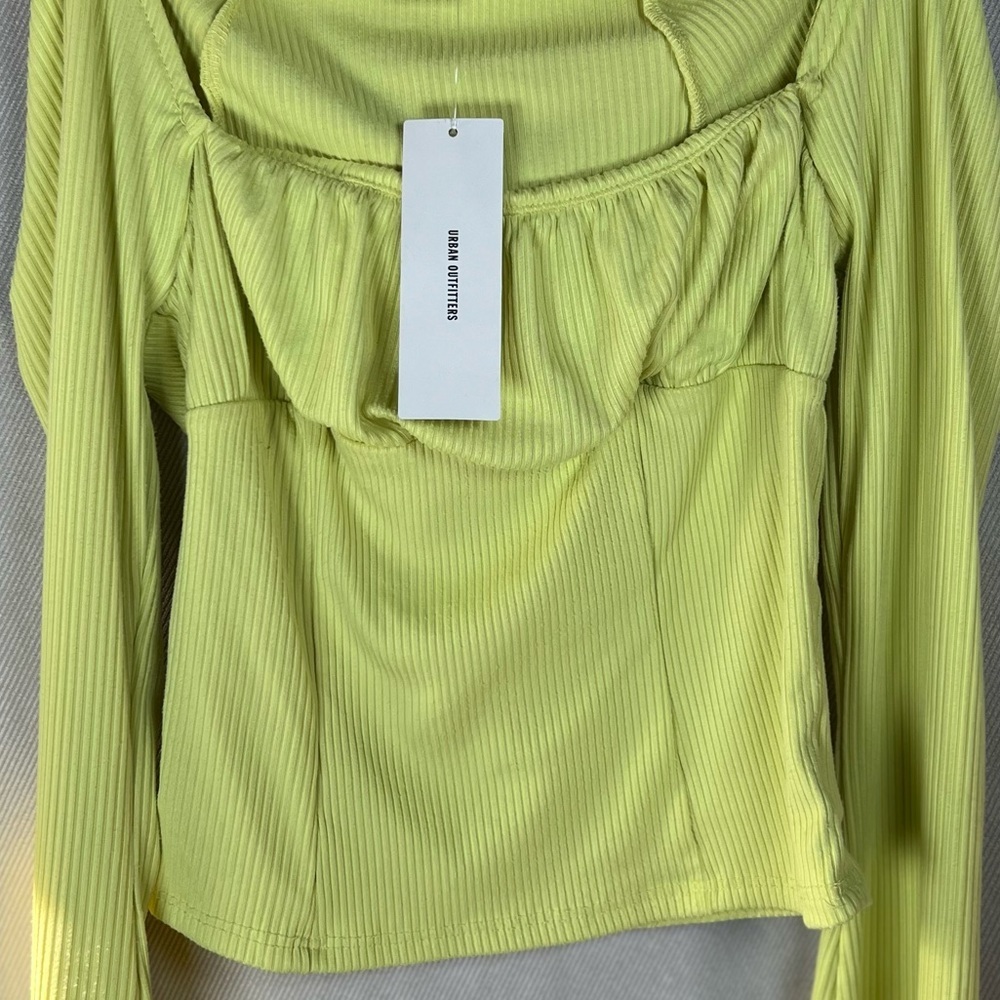 NWT Urban Outfitters Hallie Ribbed Peasant Crop w/Bell Sleeves - Medium in Lime - Picture 8 of 14